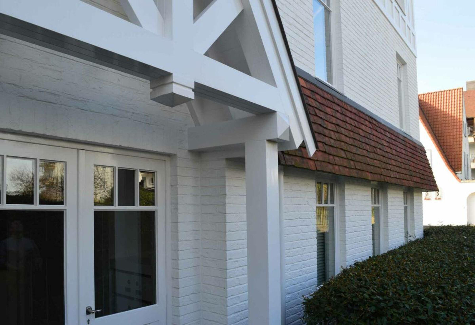 Schilder Vandenberghe - zwevezele - Gevel schilderen appartement